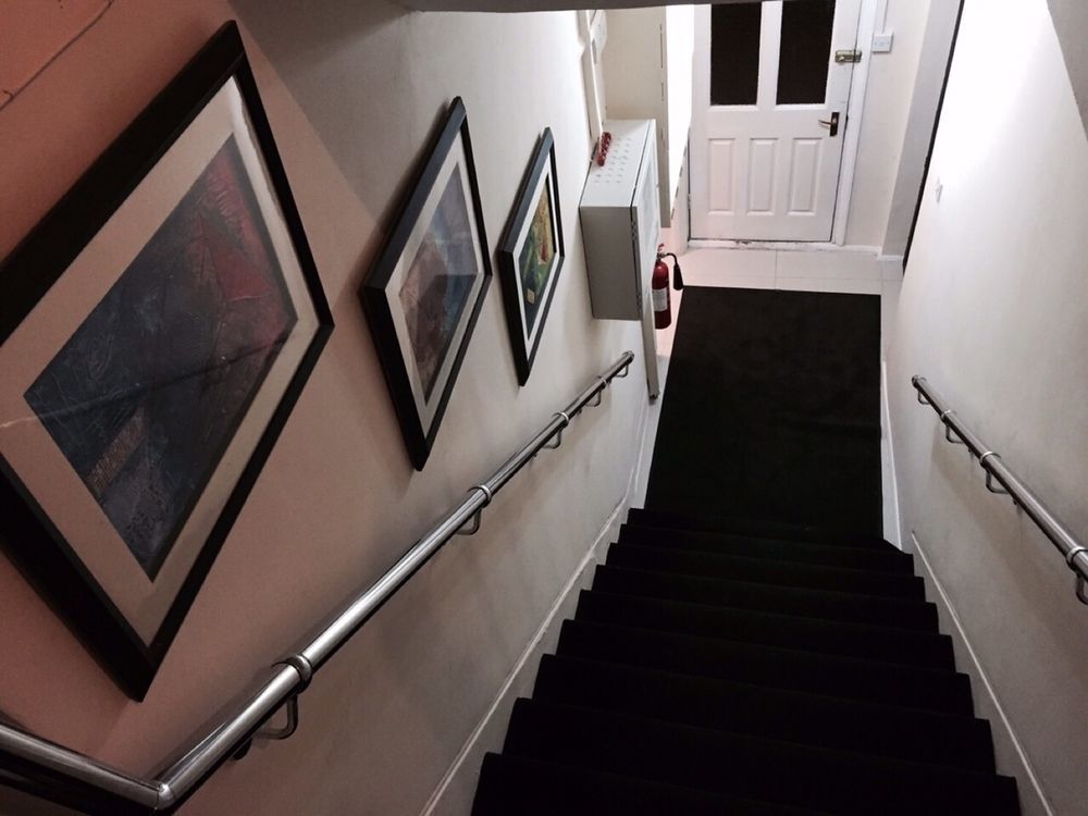 Oyo Firs Lodge London Heathrow Hounslow Bagian luar foto