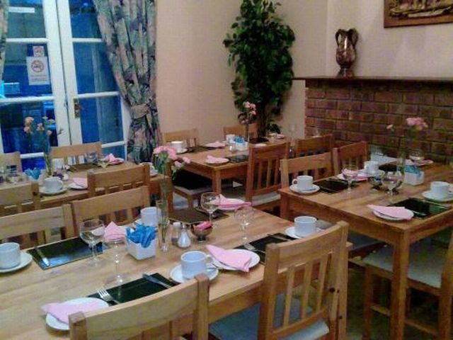 Oyo Firs Lodge London Heathrow Hounslow Bagian luar foto